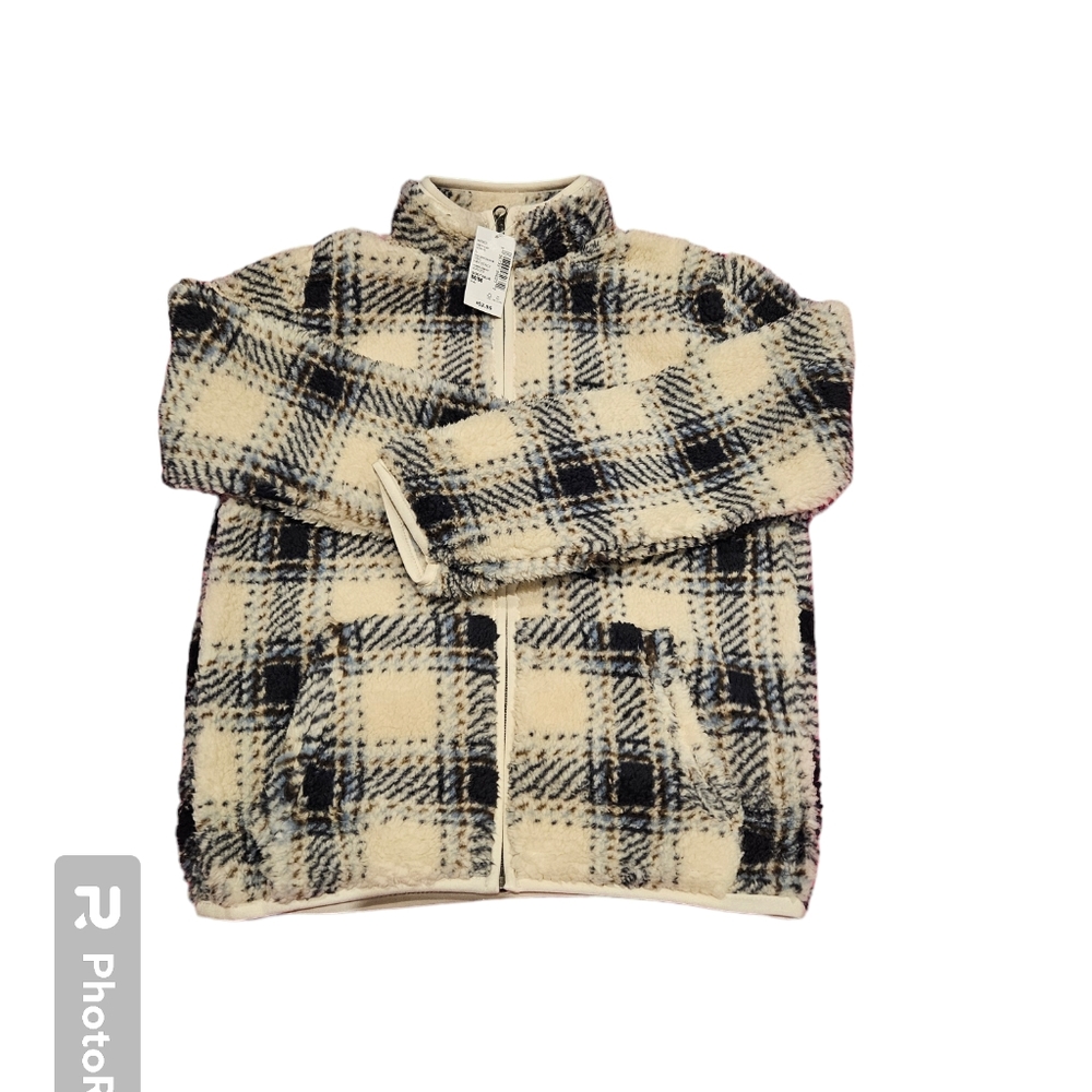 Fleece Sweater for boys medium size
